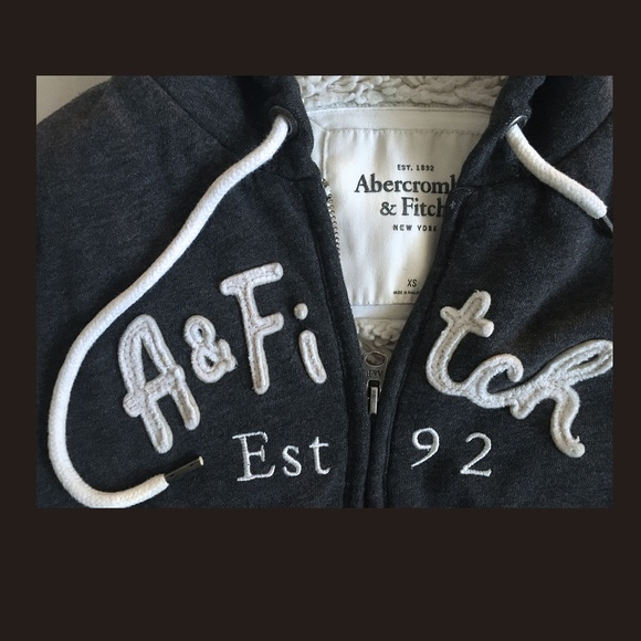 A&F girls sherpa fleece full-zip hoodie - Picture 2 of 3